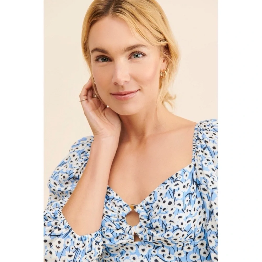 Anthropologie Hutch Cut-Out Puff Sleeve Blouse in Blue & White Floral‎